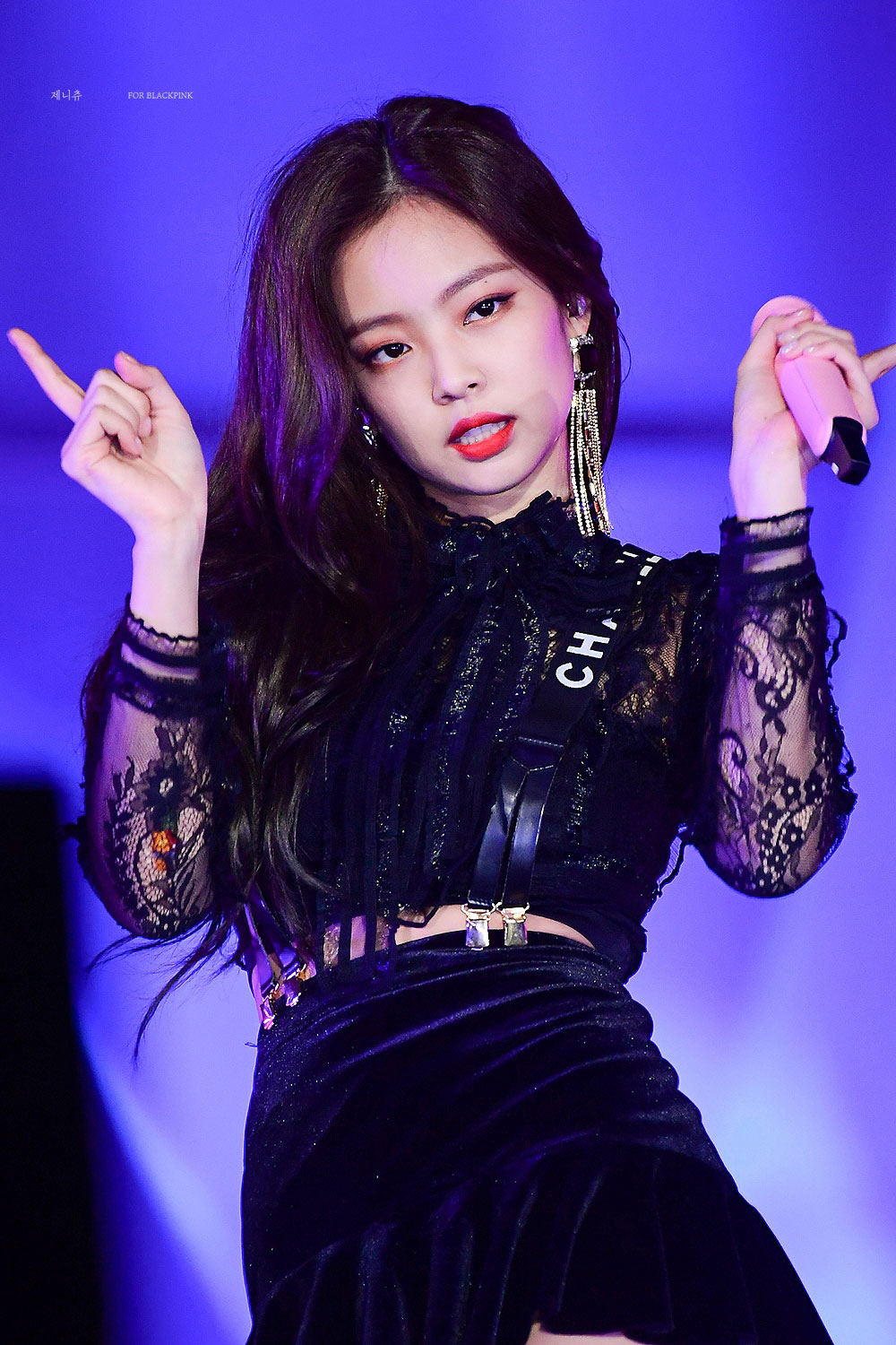 Jennie Blackpink Outfits Skirt Top 10 Sexiest Outfits Of Blackpink Jennie Koreaboo See