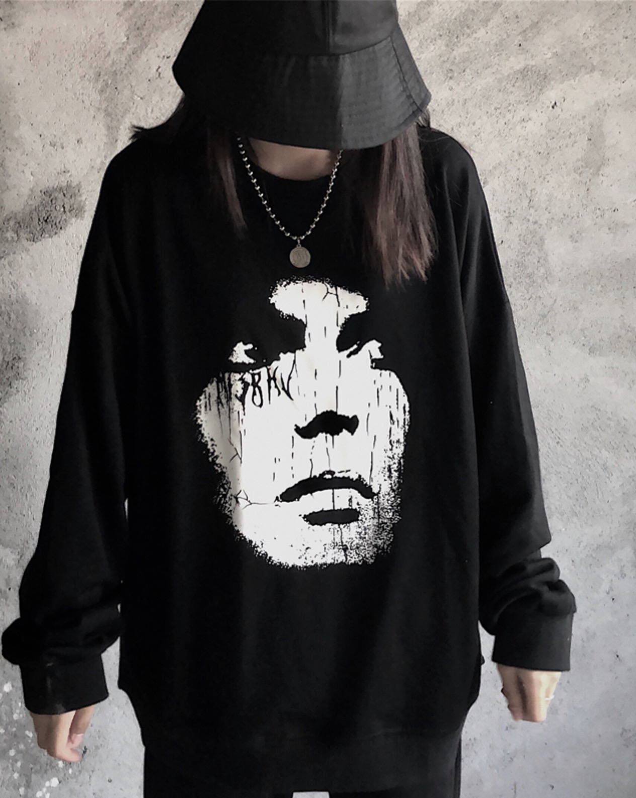 white face sweater