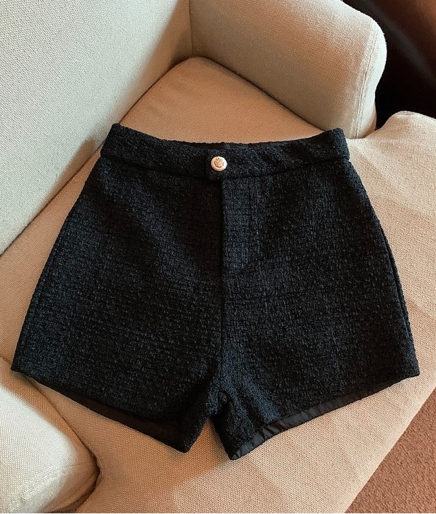 Black Leopard Shorts With Strap  Lisa - BlackPink - Fashion Chingu