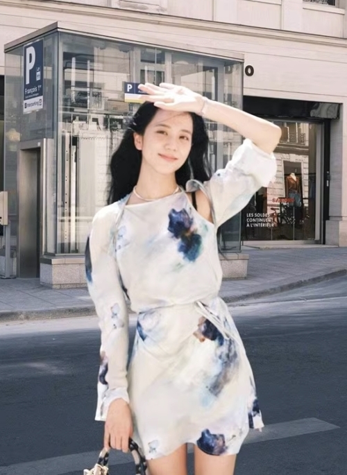 Blue Tie-Dyed Floral Print Dress | Jisoo - BlackPink