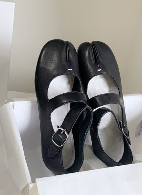 Black Double Straps Ballet Flat Shoes | Jihyo – Twice