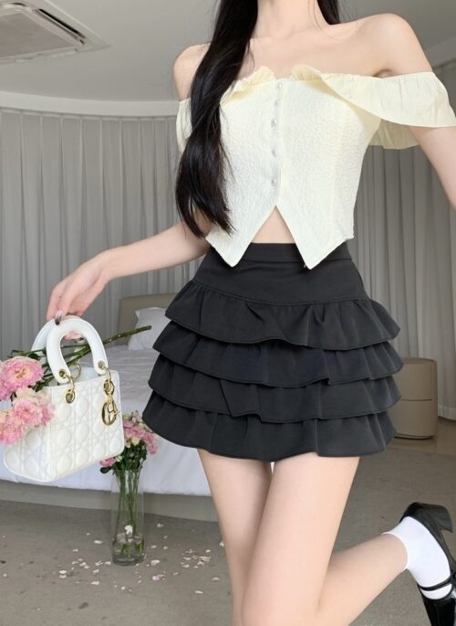 Black Tiered Ruffle Skirts | Liz – IVE