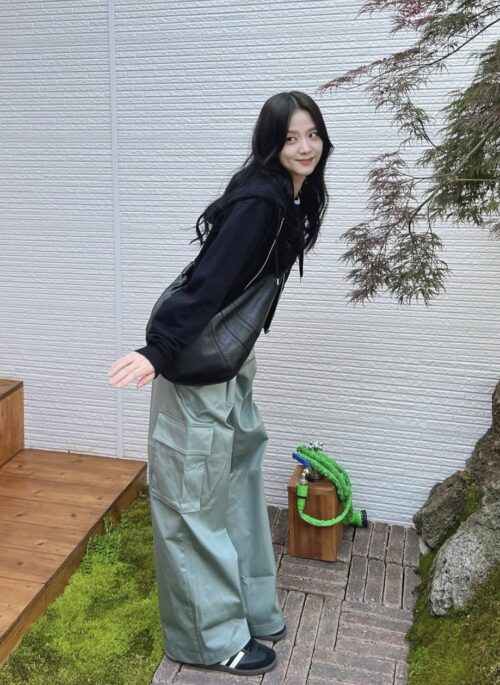 Green Pleated Drawstring Pants | Jisoo – BlackPink