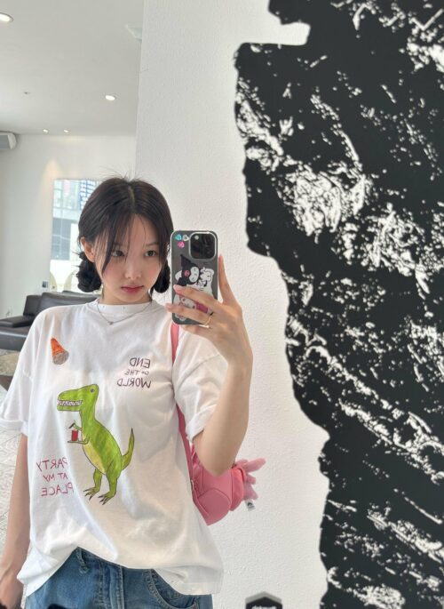 White 'End Of The World' Dinosaur T-Shirt | Nayeon - Twice