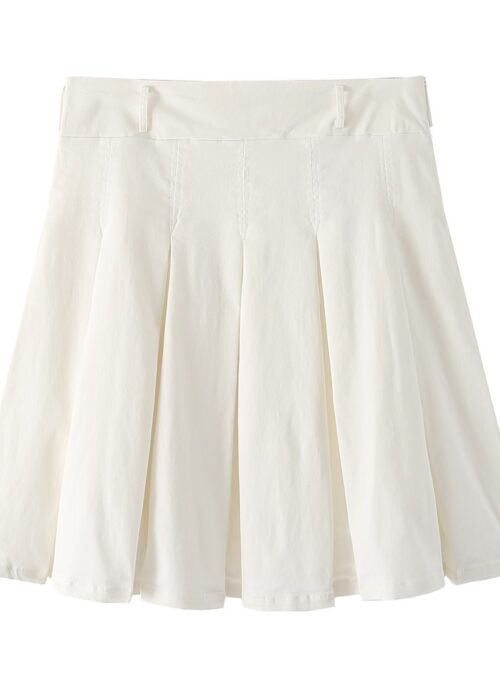 White Pleated Schoolgirl Skirt | Chiquita - BabyMonster