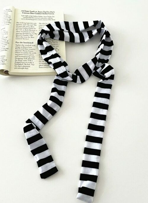 Black And White Stripes Scarf | Asa - BabyMonster