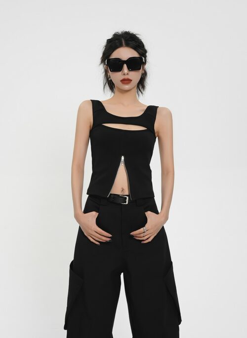 Black Cut-Out Zipper Tank Top | Rami - BabyMonster