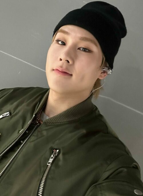 Green Front Zippers Bomber Jacket | Jooheon - MONSTA X