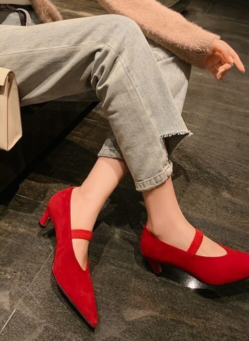 Red Velveted Pointed Toe Heels | J - STAYC