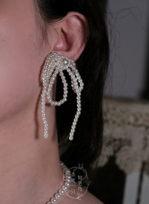 White Pearl Tassel Bow Earrings | J - STAYC