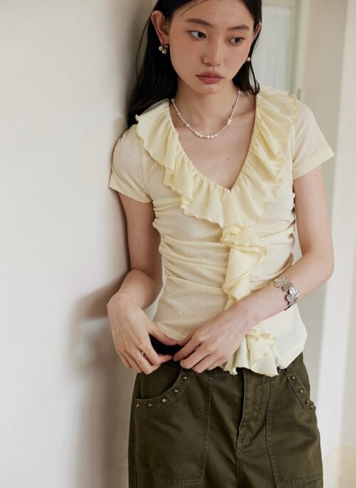 Yellow Ruffles Short Sleeves Top | Shuhua - (G)I-DLE