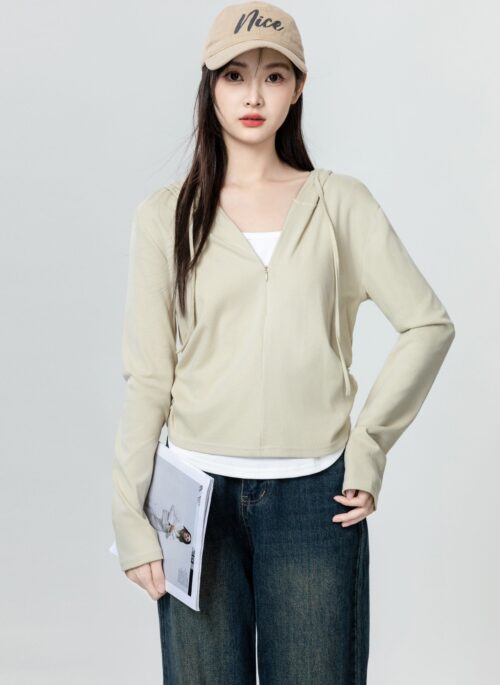 Beige Hooded Color Block Tshirt With Pleats