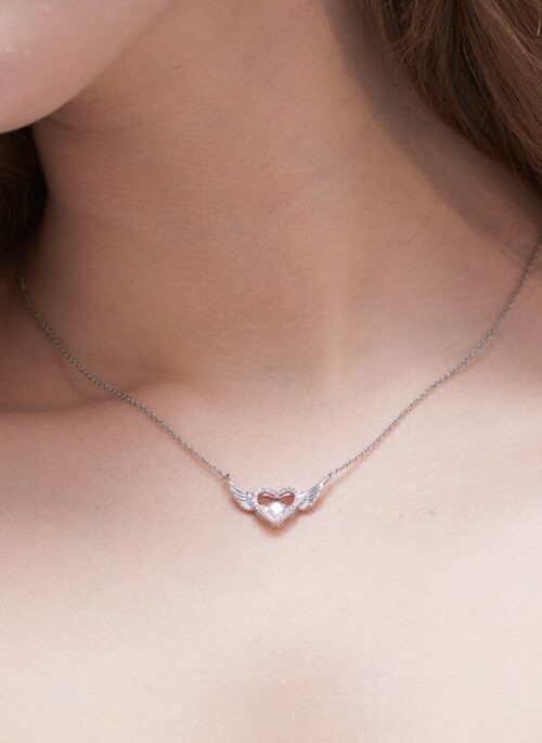 Silver Angel Heart Crystal Necklace | Chaewon - Le Sserafim