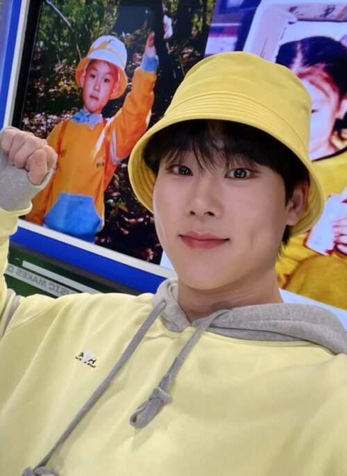 Yellow Fisherman Bucket Hat | Jooheon - MONSTA X