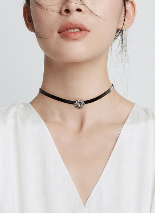 Black Minimalist Choker With Crystal Pendant | Tzuyu - Twice