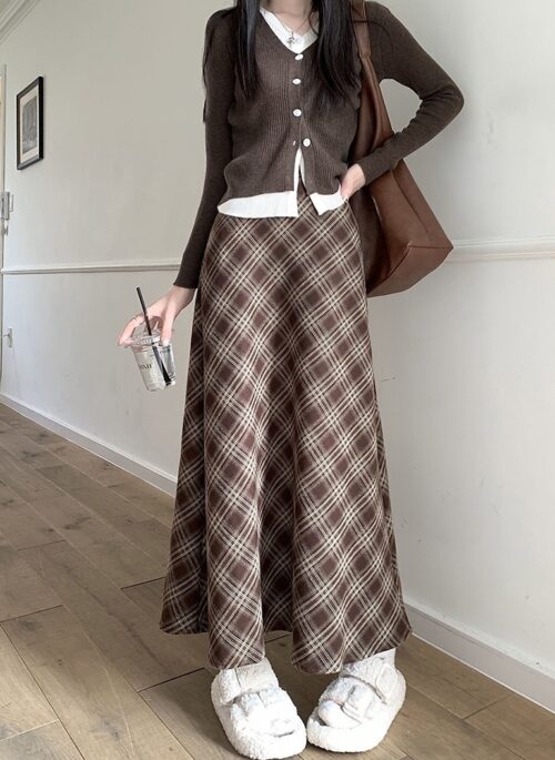 Brown Plaid Maxi Skirt | Wonyoung – IVE