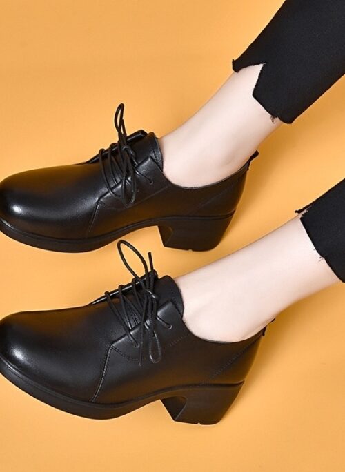 Black Classic Leather Derby Shoes | Jennie - BlackPink