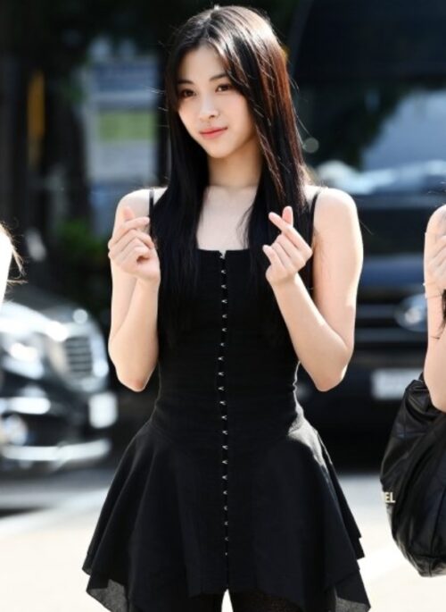 Black Corset Flare Dress | Ryujin - ITZY