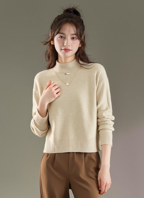 Cozy Knit Sweater For Fall And Winter