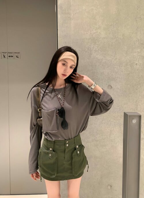 Green Cargo Style Mini Skirt | Chaeryeong - ITZY