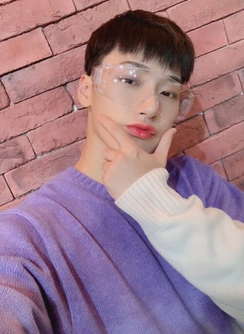 Lilac Faded Crewneck Sweater | San - ATEEZ