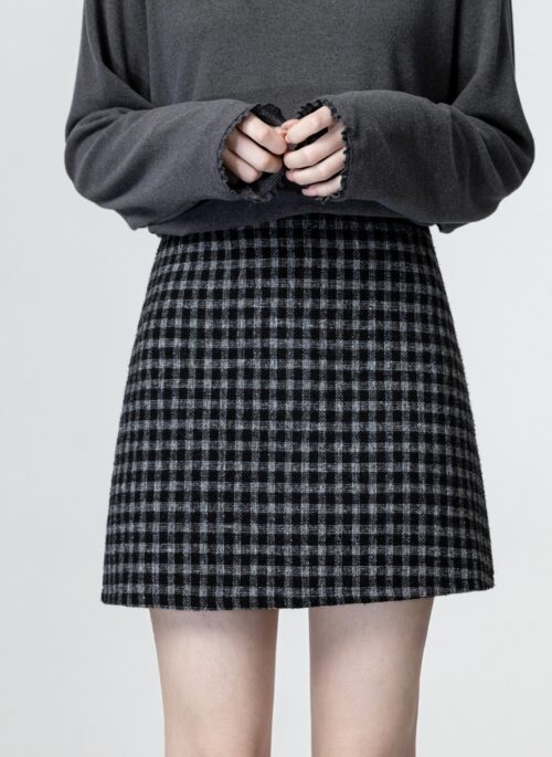 Plaid Woolen Aline Skirt With High Waist