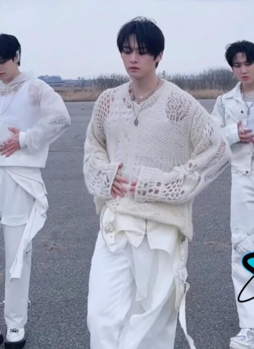 Off-White Crochet V-Neck Sweater | LeeKnow - Stray Kids