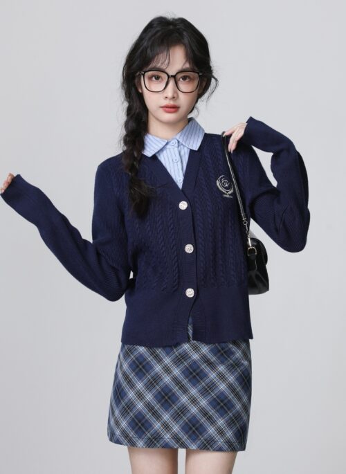 Academy Style Knit Sweater With Polo Collar