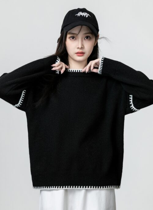 Black Loosefit Pullover Sweater