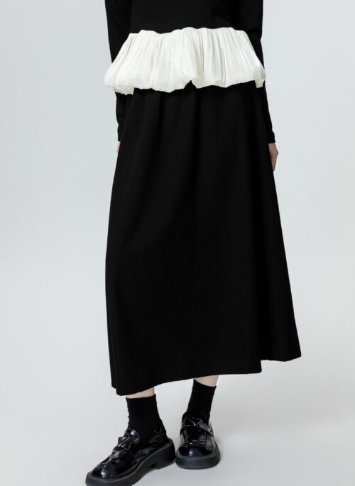 Elegant Black Pleated Midi Skirt