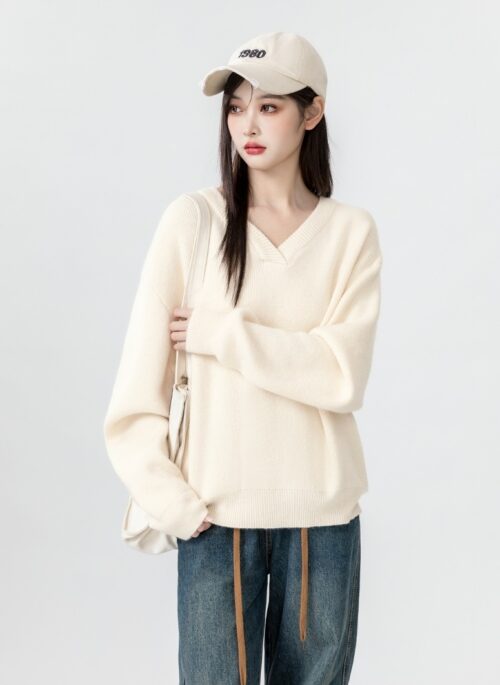 New Casual Vneck Knit Sweater