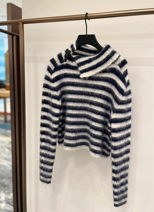 Black And White Stripe Folded Collar Sweater | The8 - Seventeen