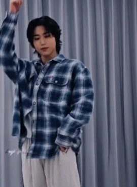 Blue Wide Plaid Long Sleeves Shirt | Jisung – Stray Kids