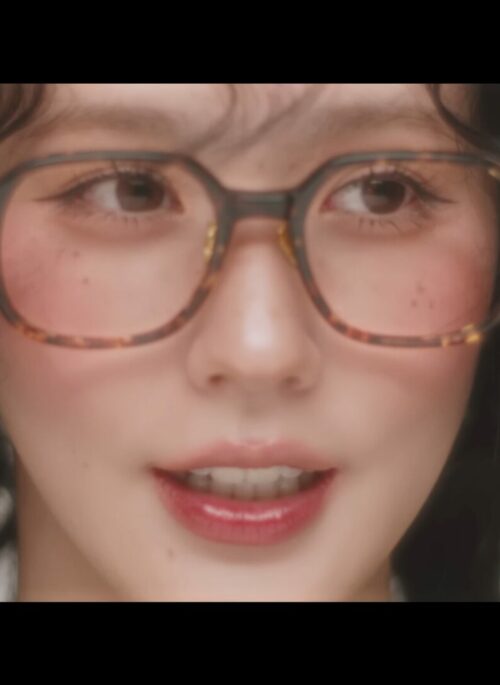 Brown And Black Tortoise Shell Frame Glasses | Miyeon - (G)I-DLE