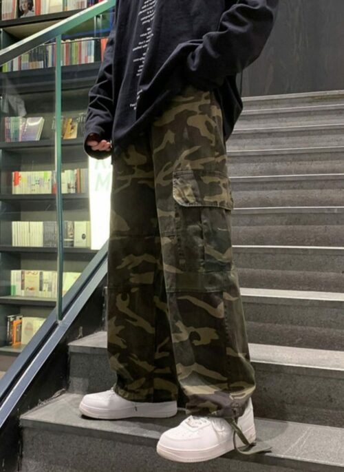 Green Camouflage Loose Pants | JB - GOT7