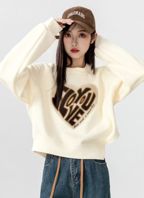 Heart Letter Design Crewneck Sweatshirt