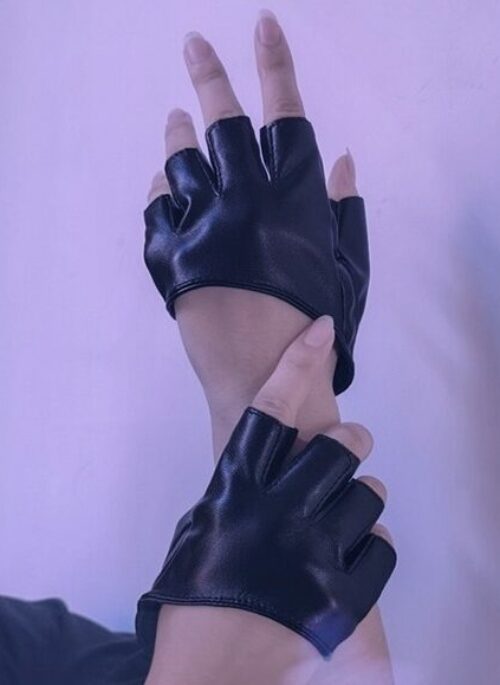 Black Faux Leather Fingerless Half Gloves | Chung Ha